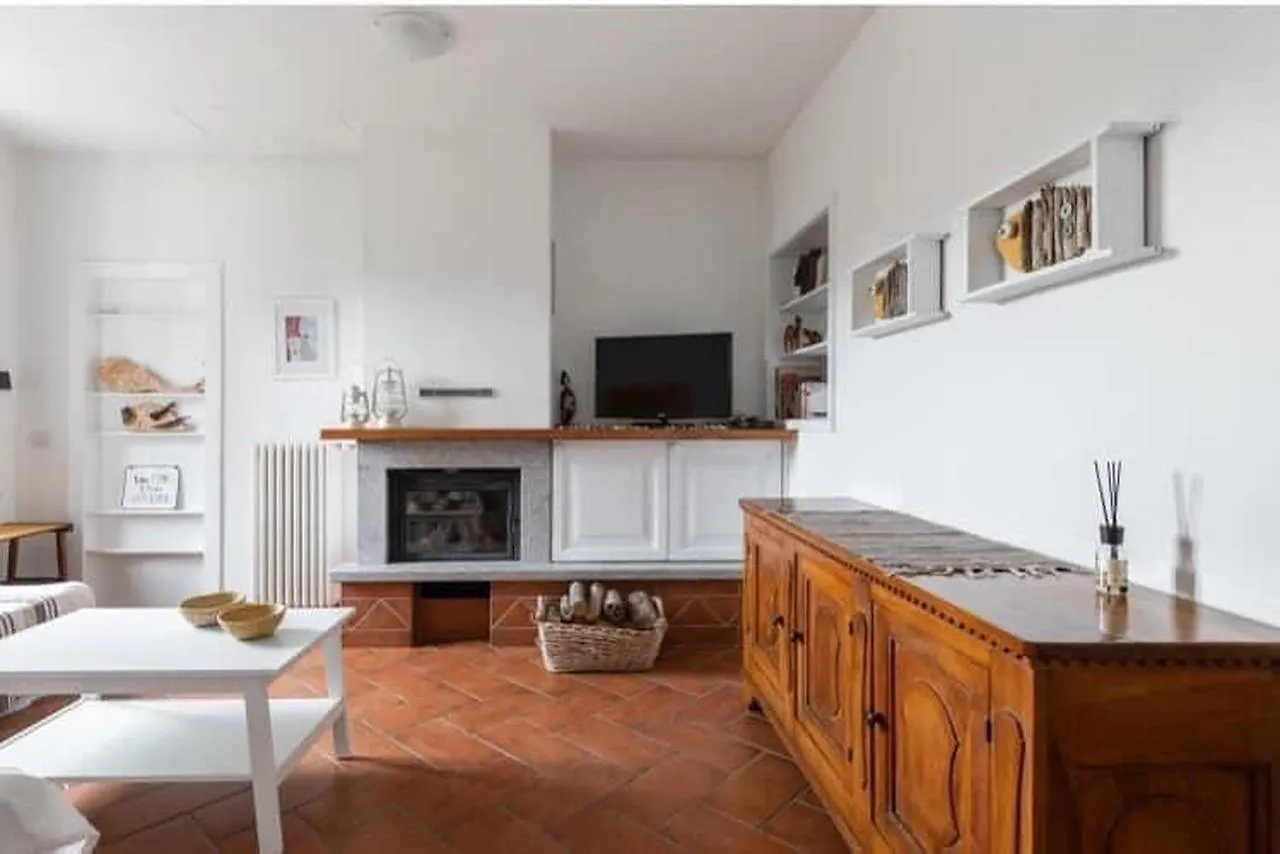 Apartamento Casa Azalea Gravedona 0*,  Italia
